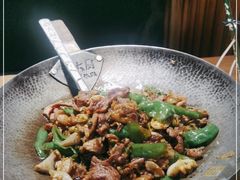 -费大厨辣椒炒肉(万家丽一店)