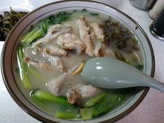 -明呈黄鱼面馆(斜土路店)