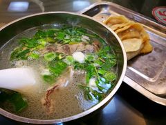 -清真·玛丽亚新疆菜主题餐厅(浙江中路店)