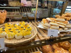 -昆明冠生园·蛋糕·面包(南强街店)