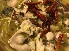 -爱啤精酿·民谣酒馆(滨江店)