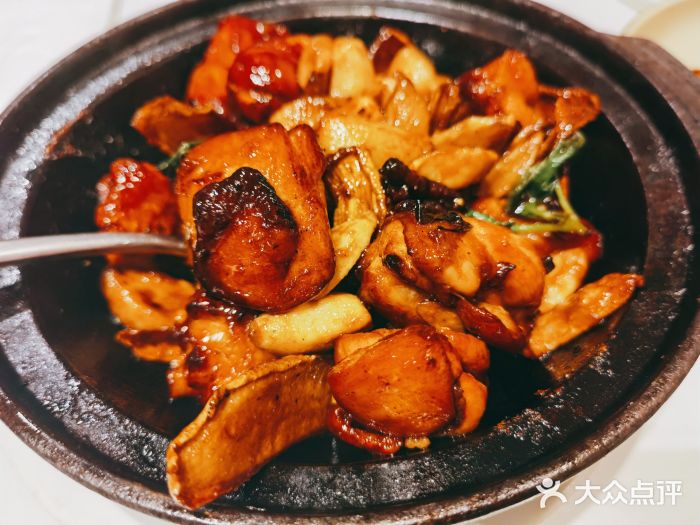 鹿港小镇(金虹桥国际中心店)三杯鸡图片