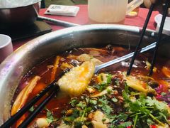 -重庆火锅水库鱼庄(南油店)