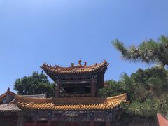 -席力图召