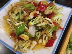 -王村姑老土炕莜面村(张北店)