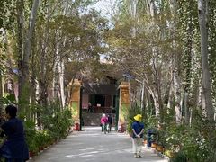 -艾提尕尔清真寺