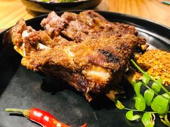 买苏拉提烤羊排-塔哈尔·新疆盛宴(城西银泰店)