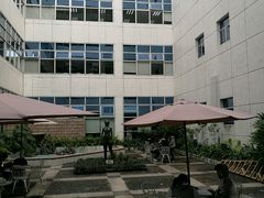 -南山图书馆(常兴路店)