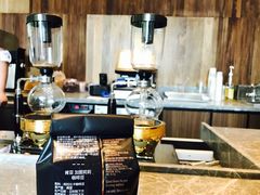 -星巴克臻选(南京艾尚天地店)