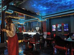 -屋有岛沉浸游戏旗舰店(中山公园店)
