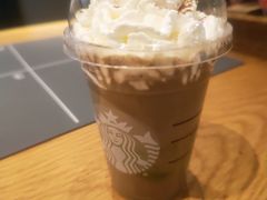 -星巴克(昆明机场III店)