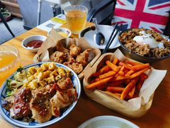 -8PINTS八品脱·日料·烧鸟·精酿小酒馆(莘庄店)