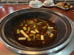 -忆乡情铁锅炖鱼饭店(延庆店)