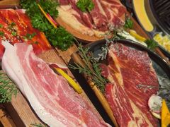 -轻烧烤肉(光谷步行街店)