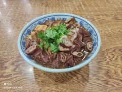 卤煮火烧-门框胡同百年卤煮(新街口店)