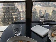 靠窗位-上海柏悦酒店·世纪100牛排馆