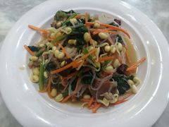 -清真·胖妈妈手抓餐厅(定西路长城宾馆店)