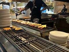 -雍和会海鲜姿造自助(湖东路店)