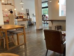 大堂-MAISON门前杂货店