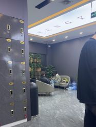 -藤野造型烫染·漂发