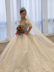 -艾米丽婚纱礼服