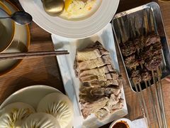 -贯贯吉·清真餐厅(浙江中路店)