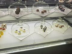 小蛋糕-艺站·自助餐厅·西餐厅(济南绿地美利亚酒店)