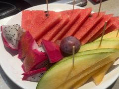 -海底捞火锅(新松江路生日主题店)