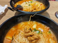 -渝和喵叔米线(南坪万达店)