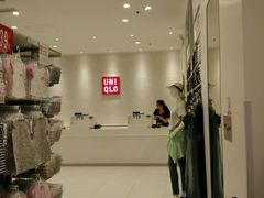 -优衣库(上海金桥国际商业广场店)
