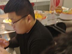-龍歌自助小火锅(芝罘万达店)