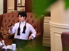 -深圳富苑皇冠假日套房酒店