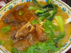 -金杨拉面王小吃面馆·牛三宝面·红烧牛肉粉