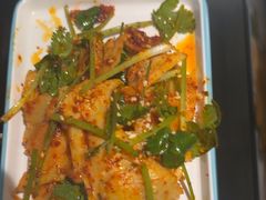 -江边城外烤全鱼(世茂广场店)