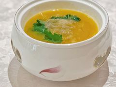蟹黄鱼翅-新光酒家·河豚·海鲜·蟹料理(浦东店)