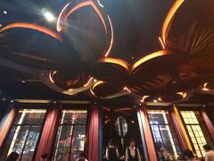 -YUE·6·西式融合餐厅(外滩六号店)