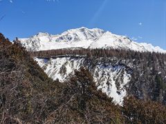 -亚拉雪山风景区