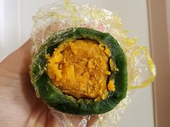 蛋黄肉松青团-学姐家酸奶铺(江大店)