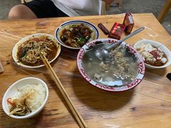 海带萝卜蹄花汤-人和水上飘(第一家店)