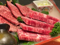 -铭牛烧肉·和牛海鲜自助(高新月牙湖店)