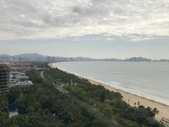 -三亚湾海居铂尔曼度假酒店