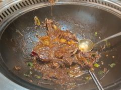 -锅老头海鲜铁锅炖