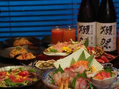 -铭牛烧肉·和牛海鲜自助(高新月牙湖店)