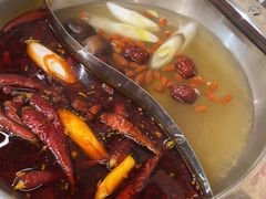 -黔哆哆地摊酸汤火锅(清湖店)