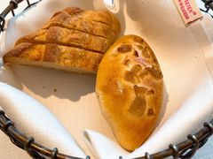 餐前包-Wolfgang’s Steakhouse 沃夫冈牛排馆(上海白玉兰广场店)