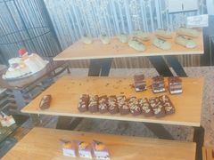 -怡豪大饭店·银顶旋转餐厅