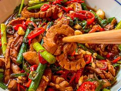 -荆九爷爆炒桥头三嫩(夫子庙店)