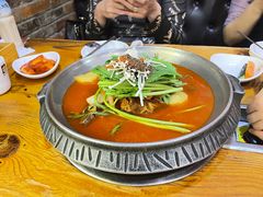 -喇喇排骨火锅·传统韩式脊骨汤(望京西园总店)