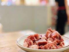 -毛辣果·贵州红酸汤牛肉火锅(西单店)