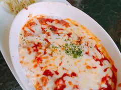 -玛格萝妮比萨屋(四平店)